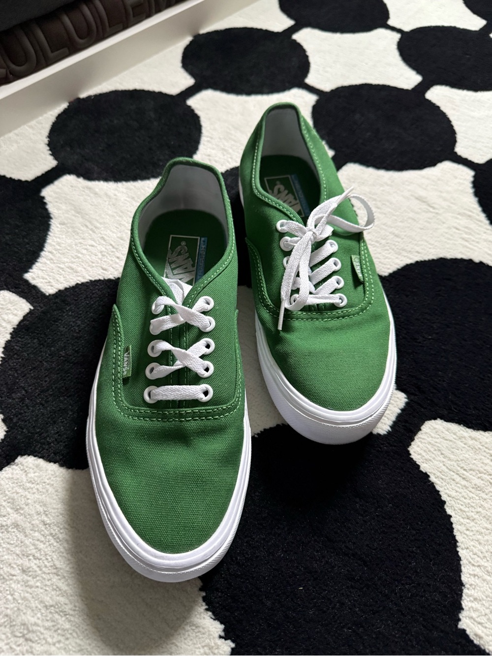 Vans Classic Low-Top Canvas Sneakers in Green with White Soles